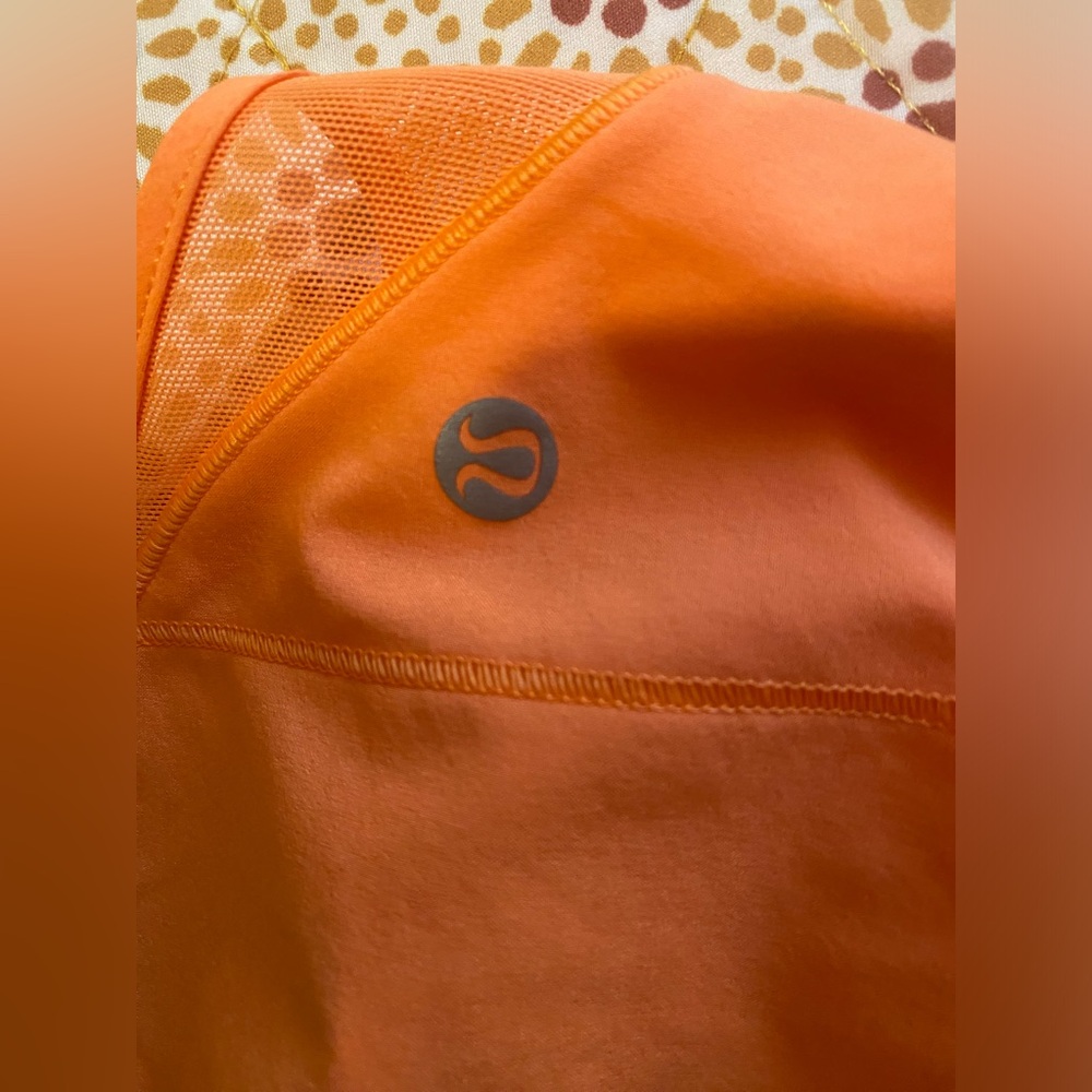Lululemon hotty hot short 4"